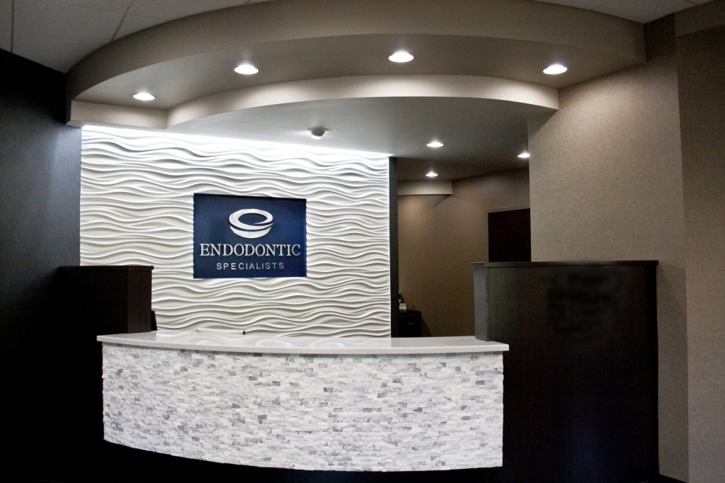 Fishers, IN Endodontics front desk